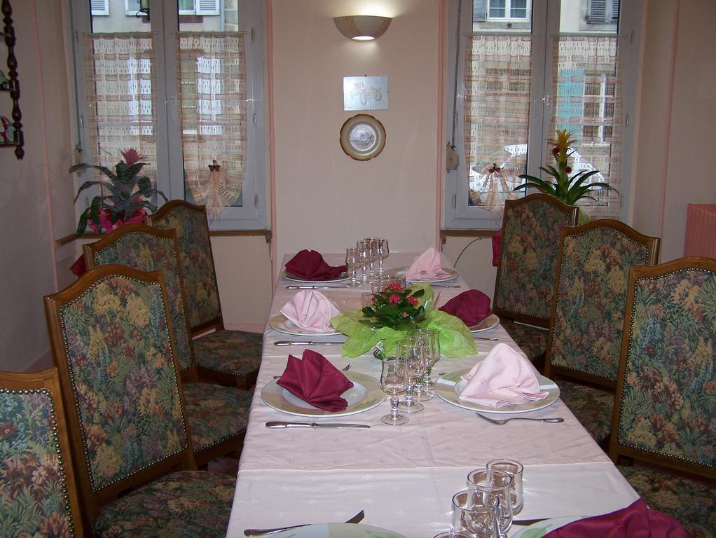 Hotel Ronsin Fresnay-sur-Sarthe Exterior foto